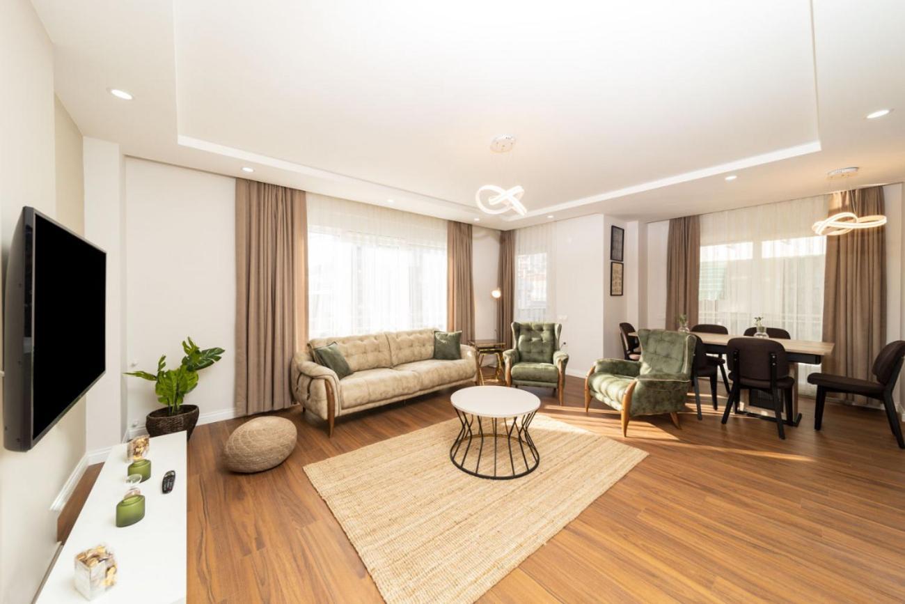 Central Flat With Balcony Near Sea In Muratpasa Appartement Antalya Buitenkant foto